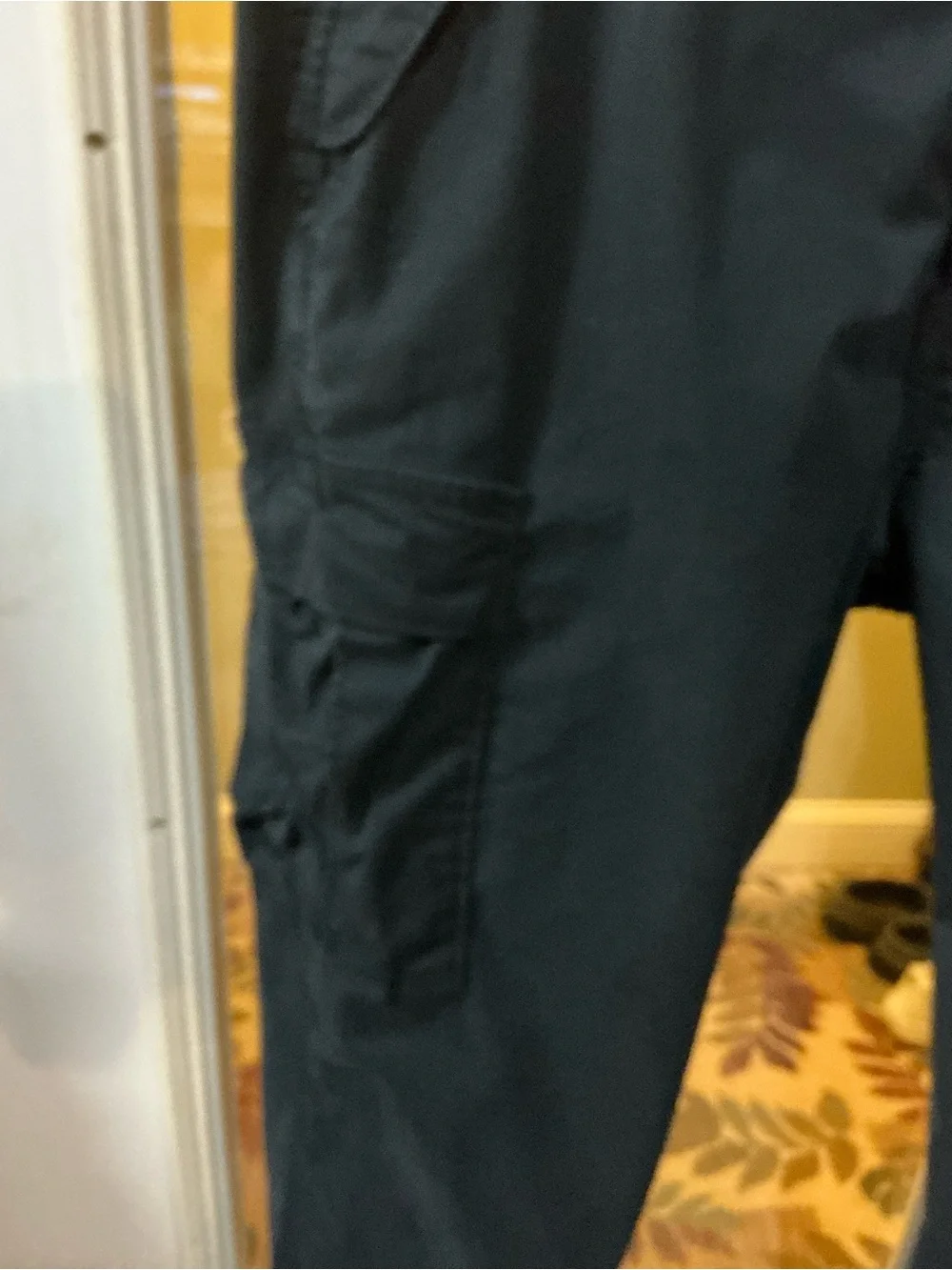 Men's Banana Republic Black Cargo Pants - Classic Utility Style 34x34